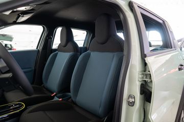 Voertuigafbeelding 10