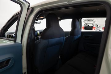 Voertuigafbeelding 8