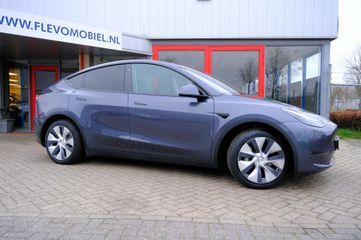 Voertuigafbeelding 3