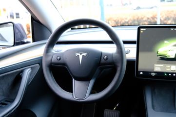 Voertuigafbeelding 5