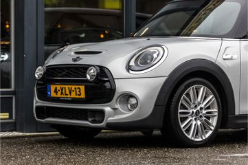 Voertuigafbeelding 10