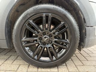 Voertuigafbeelding 8