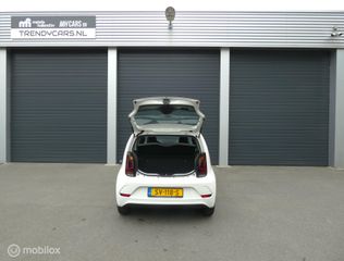 Voertuigafbeelding 6