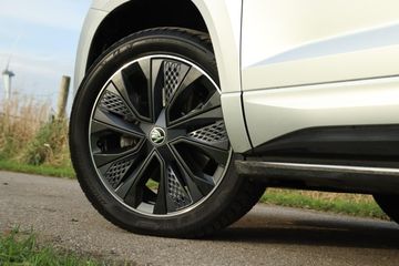 Voertuigafbeelding 12