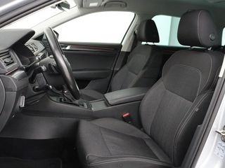 Voertuigafbeelding 4