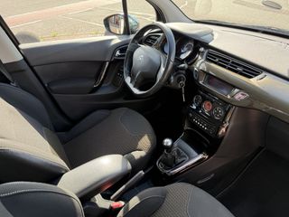 Voertuigafbeelding 52