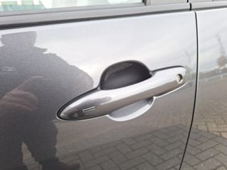 Voertuigafbeelding 10