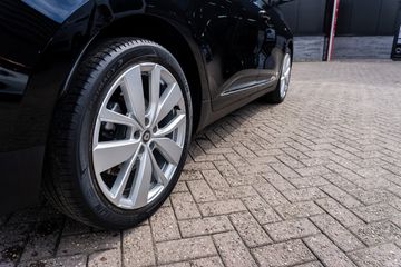 Voertuigafbeelding 9