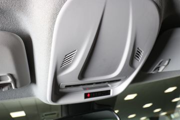 Voertuigafbeelding 37