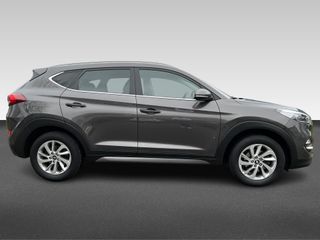 Voertuigafbeelding 8