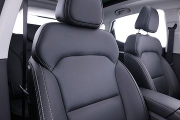 Voertuigafbeelding 4