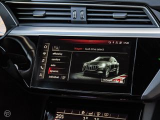 Voertuigafbeelding 38