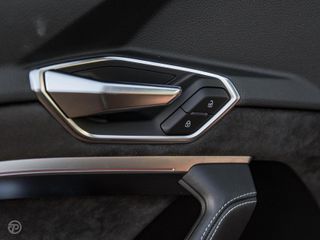 Voertuigafbeelding 44