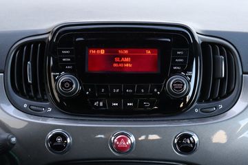 Voertuigafbeelding 12