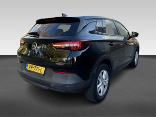 Voertuigafbeelding 4