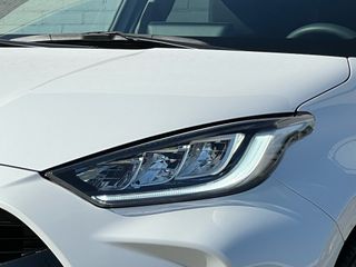 Voertuigafbeelding 5