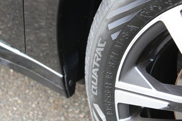 Voertuigafbeelding 13