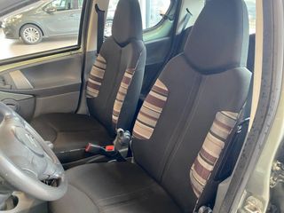 Voertuigafbeelding 11