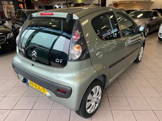 Voertuigafbeelding 6