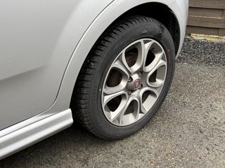 Voertuigafbeelding 9