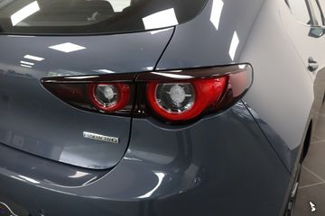 Voertuigafbeelding 25