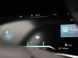 Voertuigafbeelding 26