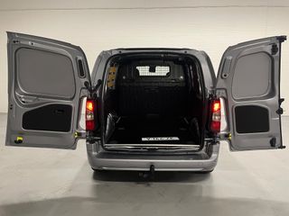 Voertuigafbeelding 2