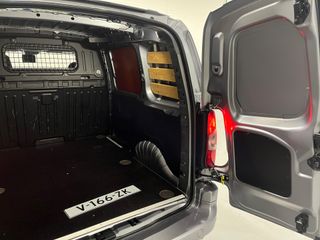 Voertuigafbeelding 35