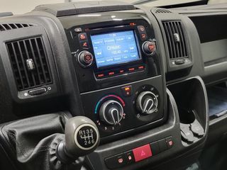 Voertuigafbeelding 12