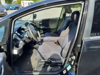 Voertuigafbeelding 9