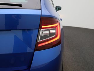 Voertuigafbeelding 26