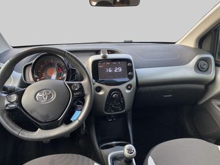 Voertuigafbeelding 4