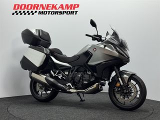 Voertuigafbeelding 1