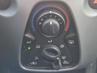 Voertuigafbeelding 19