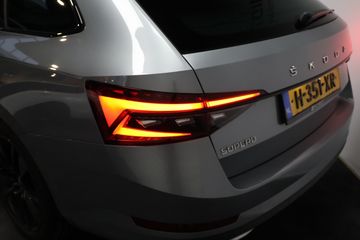 Voertuigafbeelding 25