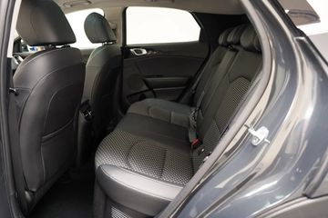 Voertuigafbeelding 12