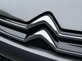 Voertuigafbeelding 32