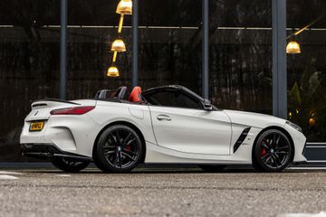 Voertuigafbeelding 4