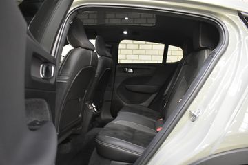 Voertuigafbeelding 37