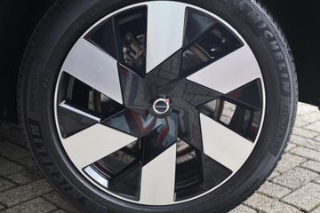 Voertuigafbeelding 16