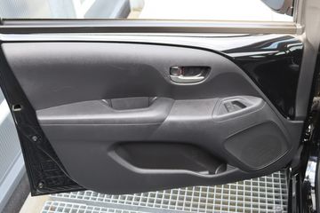 Voertuigafbeelding 10