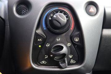 Voertuigafbeelding 21