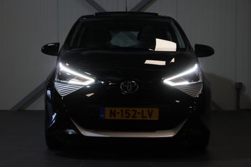 Voertuigafbeelding 6