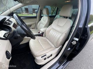 Voertuigafbeelding 9