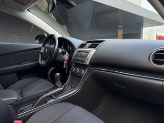 Voertuigafbeelding 10