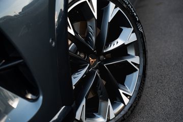 Voertuigafbeelding 4