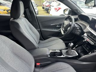 Voertuigafbeelding 19