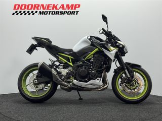 Kawasaki Z900 - KA-75-84 - Polisa Lease