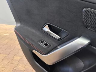 Voertuigafbeelding 31