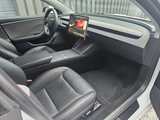 Voertuigafbeelding 5